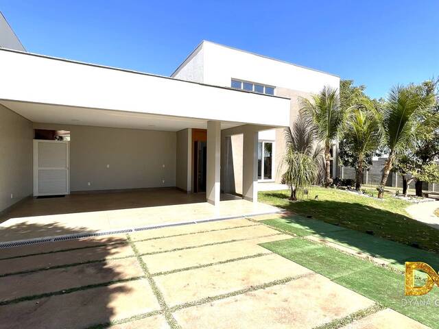 Casa em condomínio para Venda em Cuiabá - 2