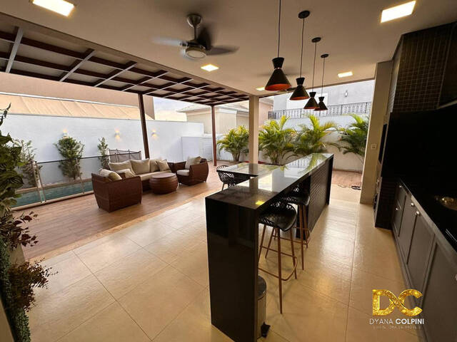 Casa em condomínio para Venda em Cuiabá - 2