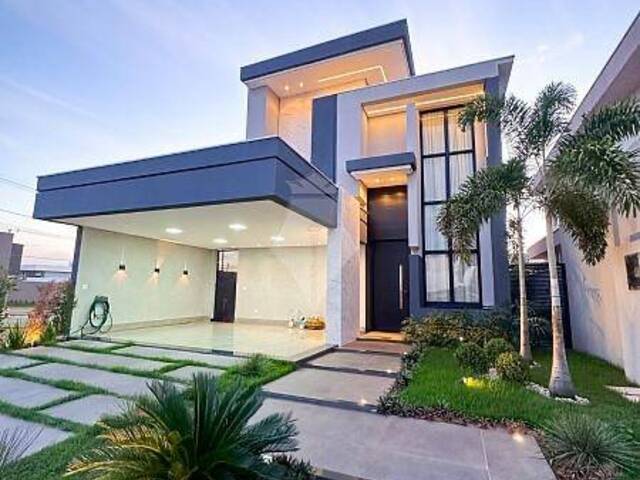 #260 - Casa em condomínio para Venda em Cuiabá - MT