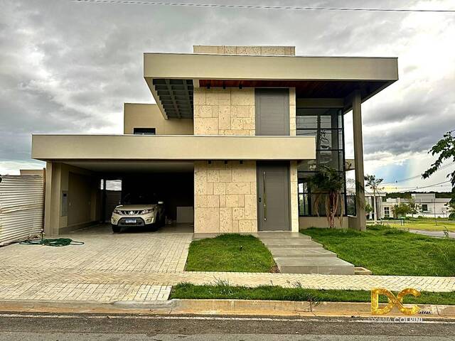 #177 - Casa em condomínio para Venda em Cuiabá - MT