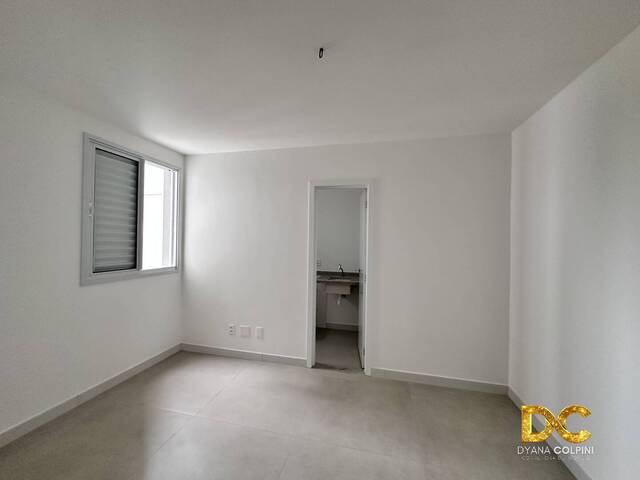 Apartamento para Venda em Cuiabá - 4