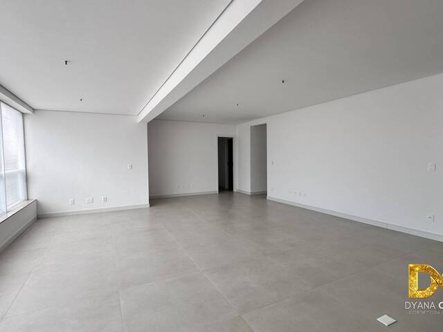 Apartamento para Venda em Cuiabá - 5