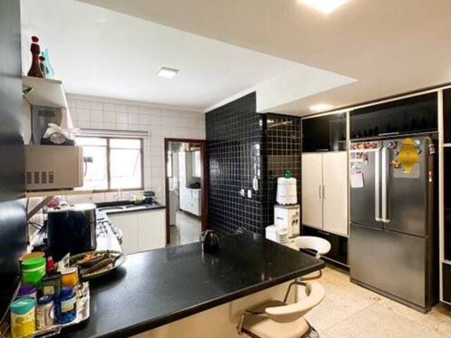 Apartamento para Venda em Cuiabá - 5