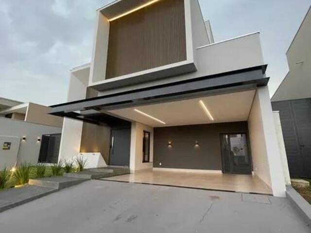 #369 - Casa em condomínio para Venda em Cuiabá - MT