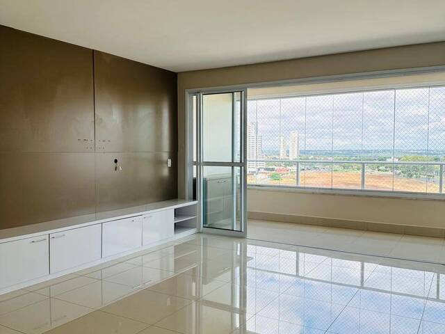 Apartamento para Venda em Cuiabá - 2