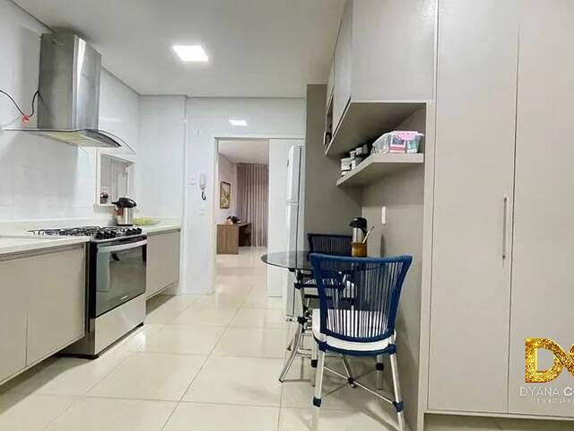 Apartamento para Venda em Cuiabá - 2