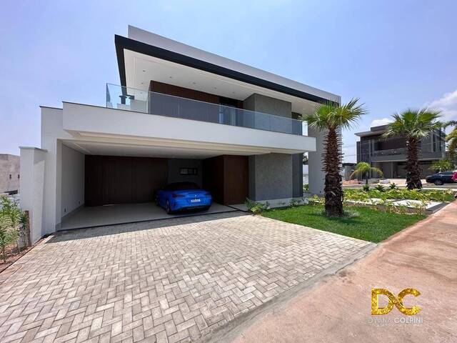 #392 - Casa em condomínio para Venda em Várzea Grande - MT