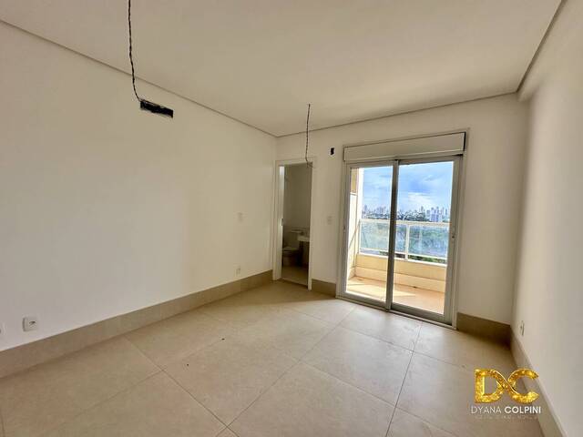 Apartamento para Venda em Cuiabá - 4