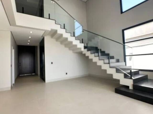 #457 - Casa em condomínio para Venda em Cuiabá - MT - 2