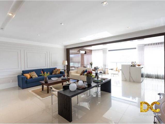 Apartamento para Venda em Cuiabá - 5