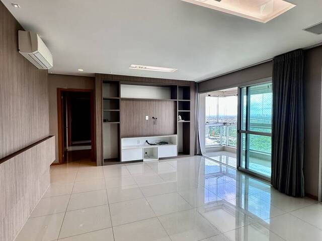 Apartamento para Venda em Cuiabá - 4