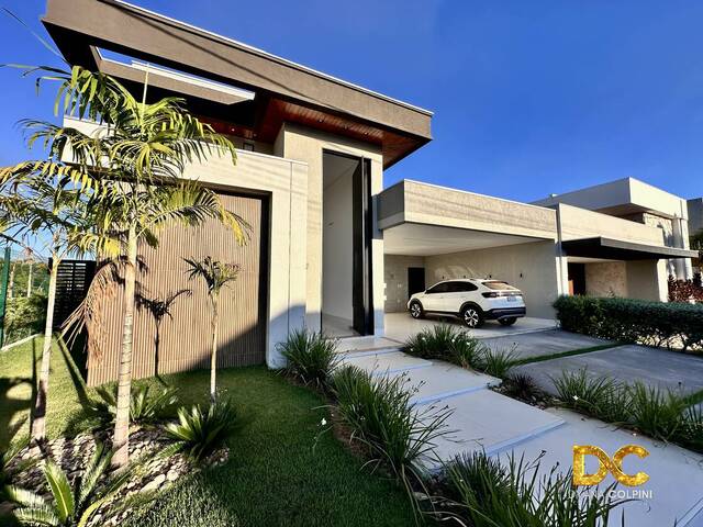 #548 - Casa em condomínio para Venda em Cuiabá - MT