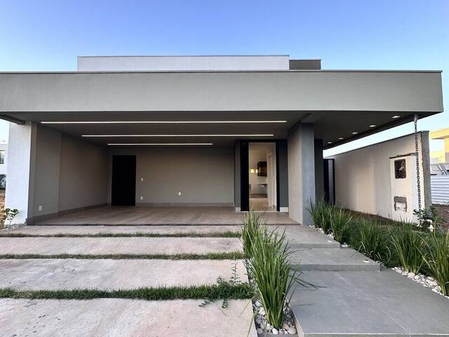 Casa em condomínio para Venda em Cuiabá - 2