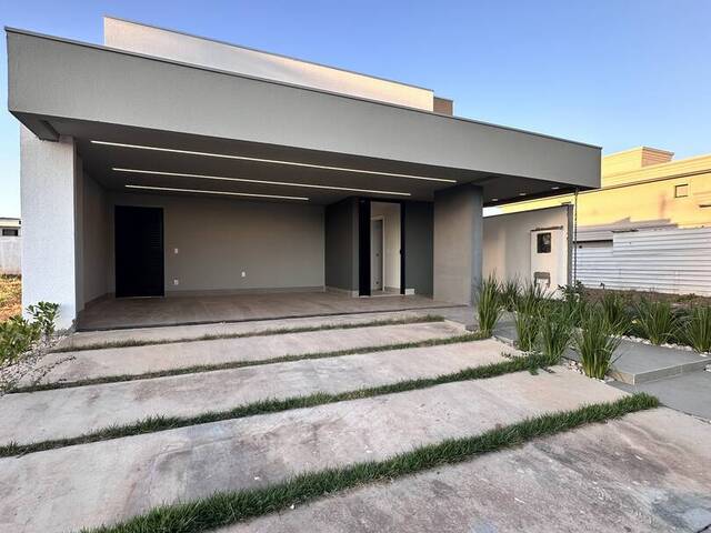 Casa em condomínio para Venda em Cuiabá - 3