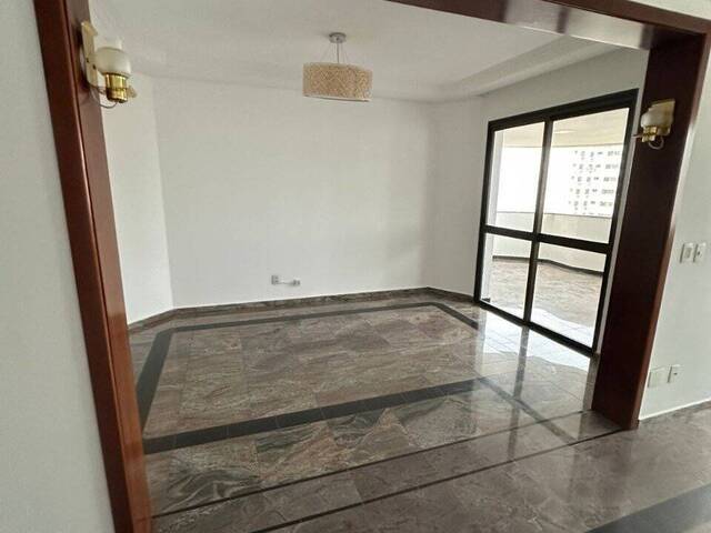 #572 - Apartamento para Venda em Cuiabá - MT - 2