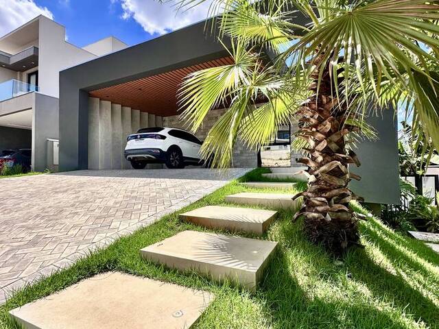 #581 - Casa em condomínio para Venda em Cuiabá - MT - 2