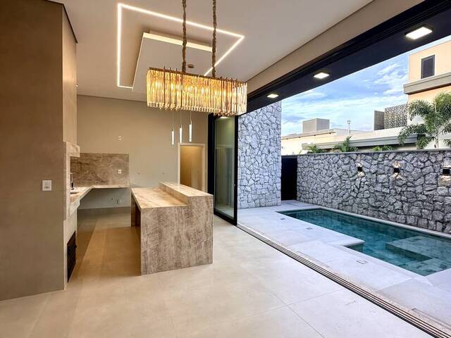 Casa em condomínio para Venda em Cuiabá - 3