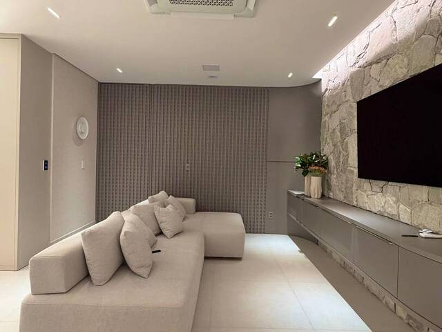 Apartamento para Venda em Cuiabá - 2