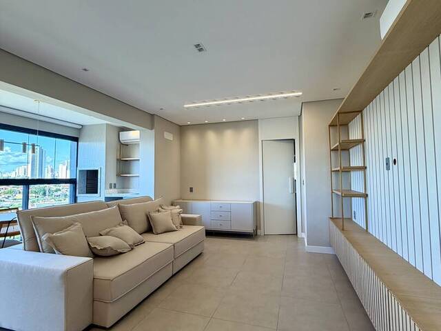 Apartamento para Locação em Cuiabá - 2