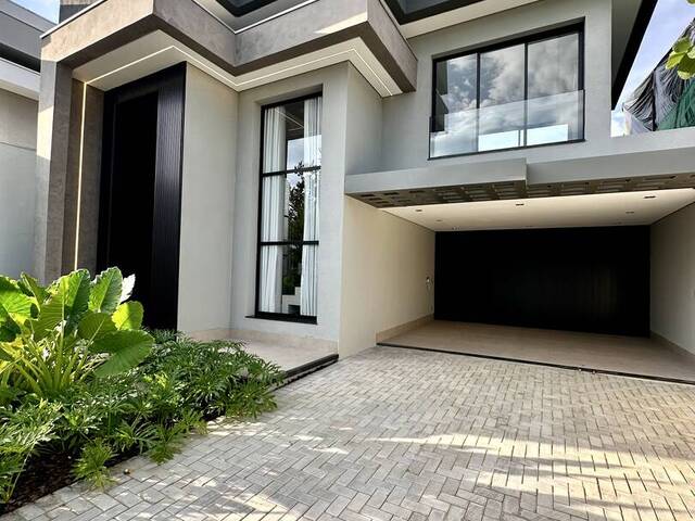 #603 - Casa em condomínio para Venda em Cuiabá - MT
