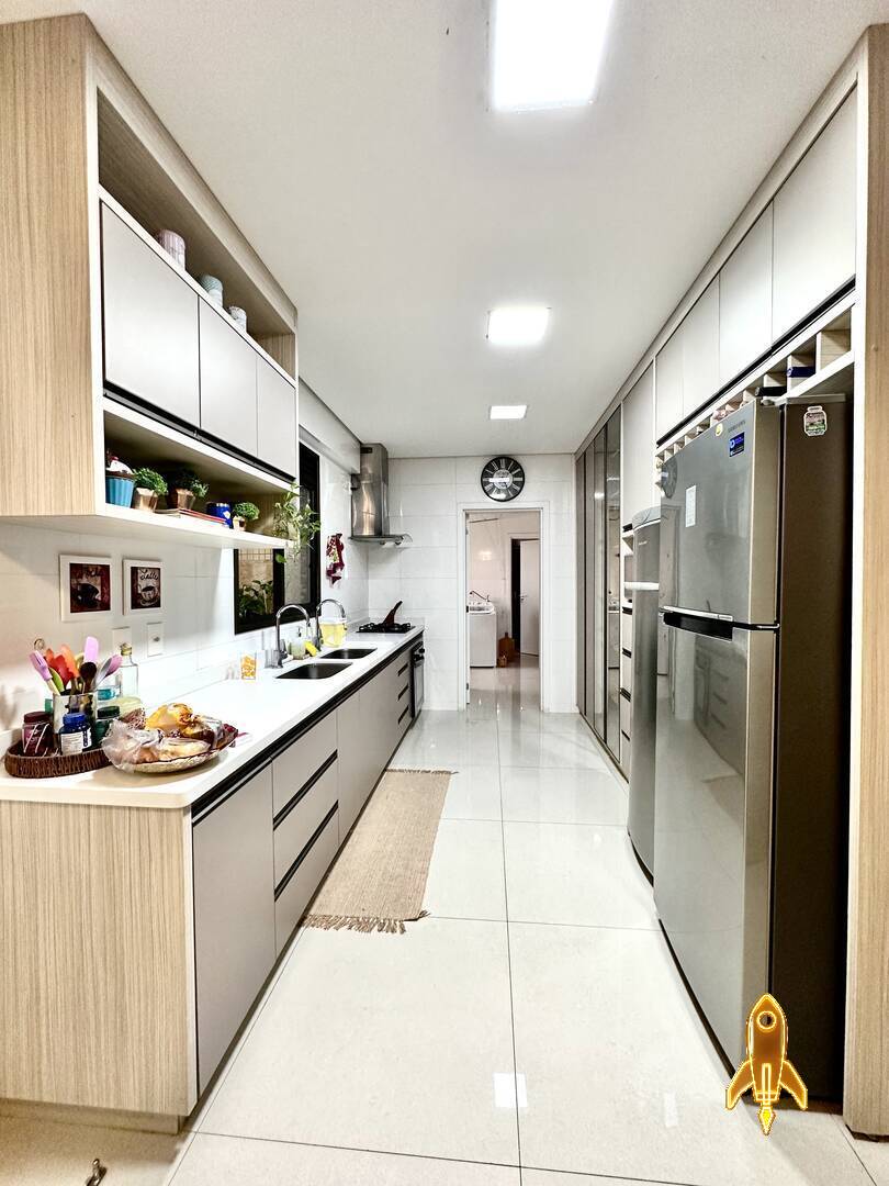 Apartamento, 4 quartos, 275 m² - Foto 37