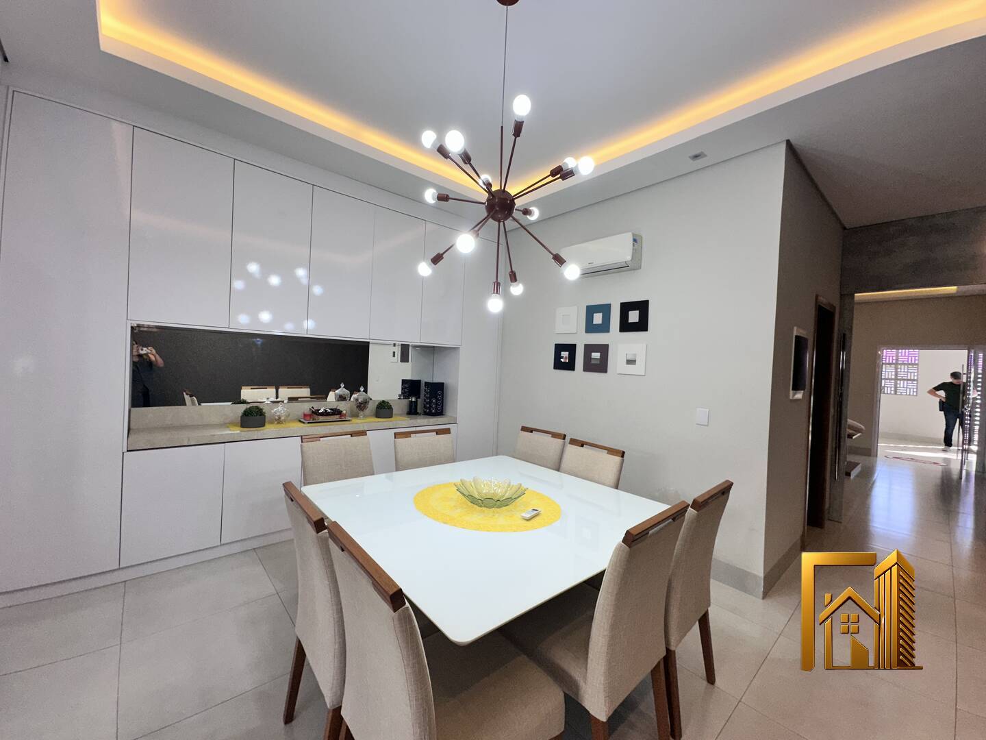 Casa, 3 quartos, 202 m² - Foto 4