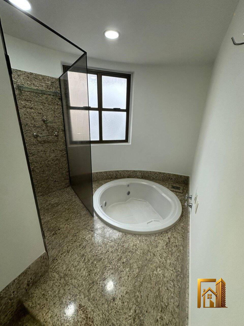 Apartamento, 4 quartos, 221 m² - Foto 19
