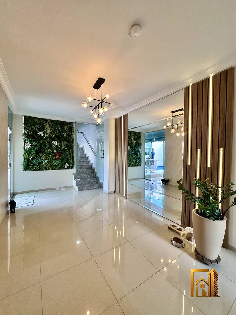 Casa, 4 quartos, 268 m² - Foto 6