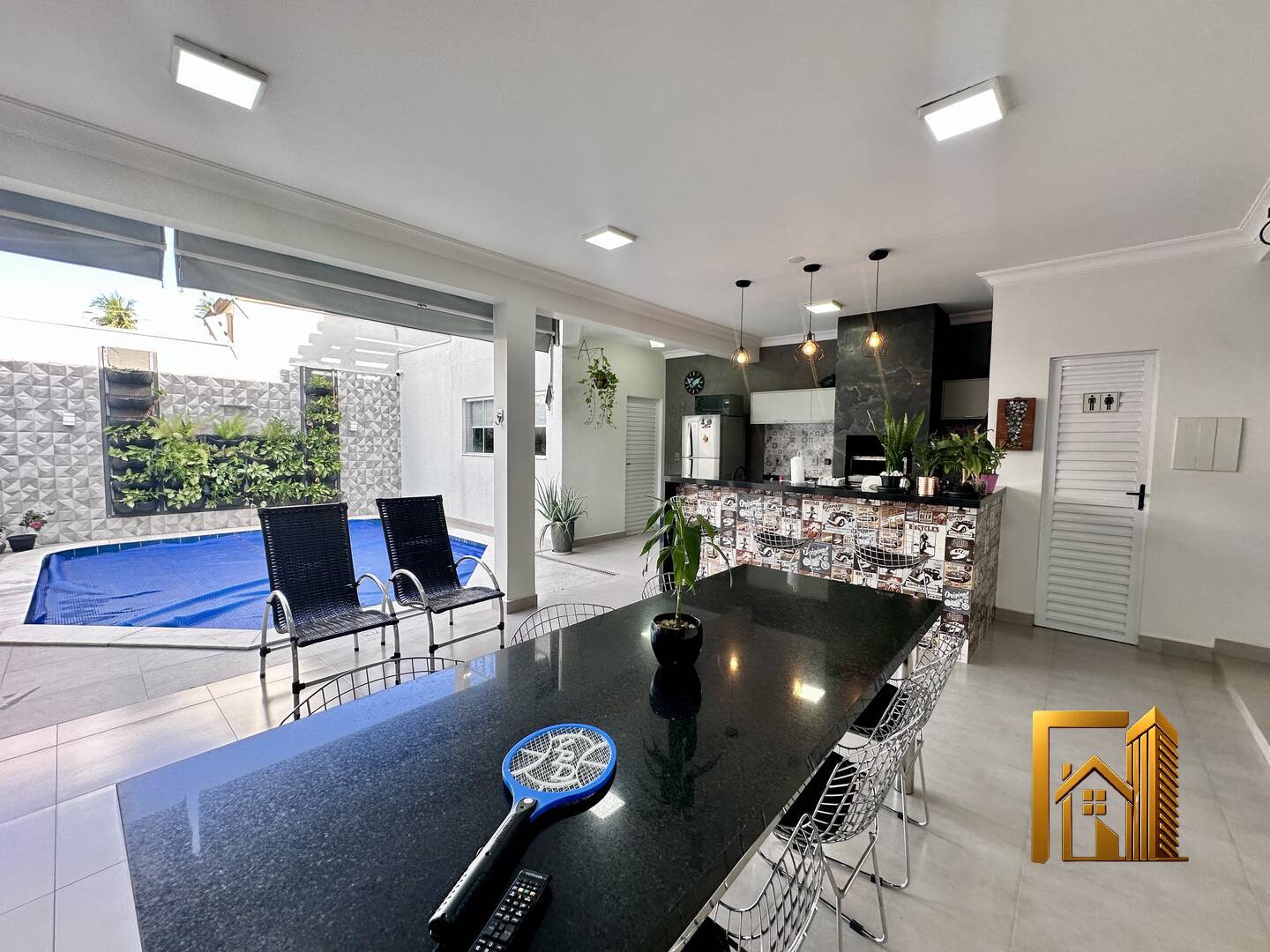 Casa, 4 quartos, 268 m² - Foto 8