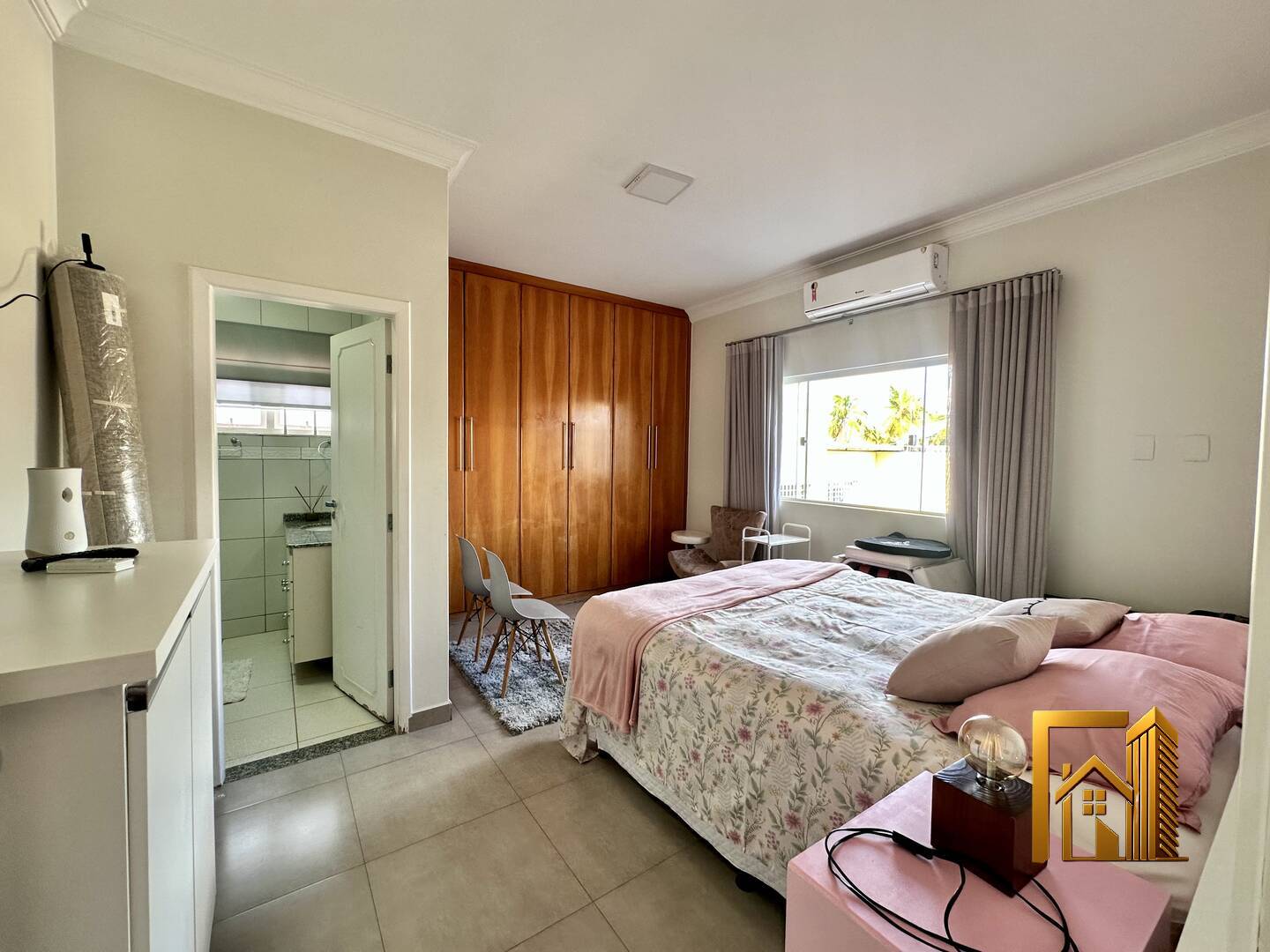 Casa, 4 quartos, 268 m² - Foto 29