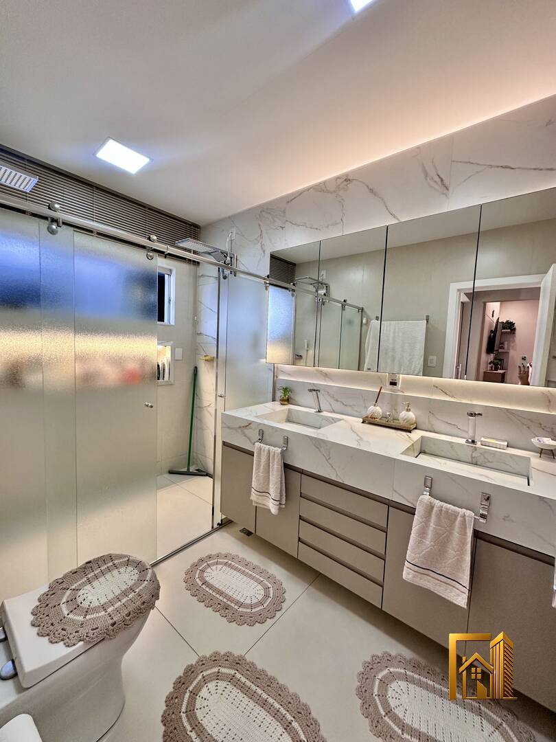 Casa, 4 quartos, 268 m² - Foto 30