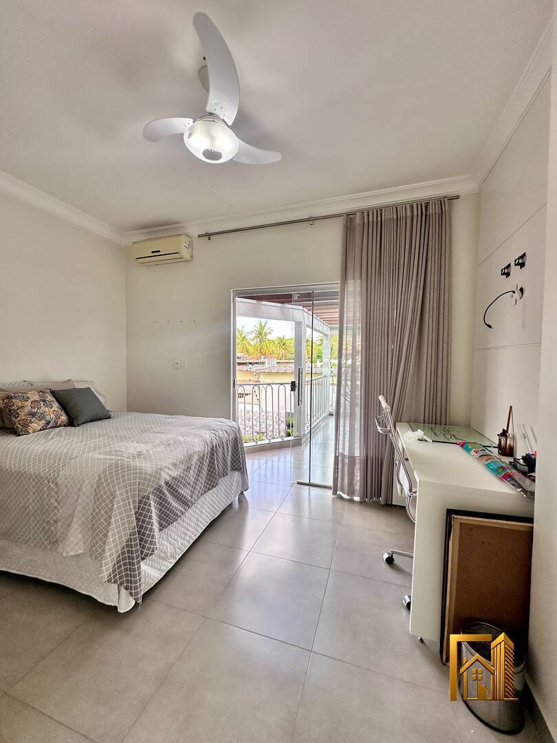 Casa, 4 quartos, 268 m² - Foto 33