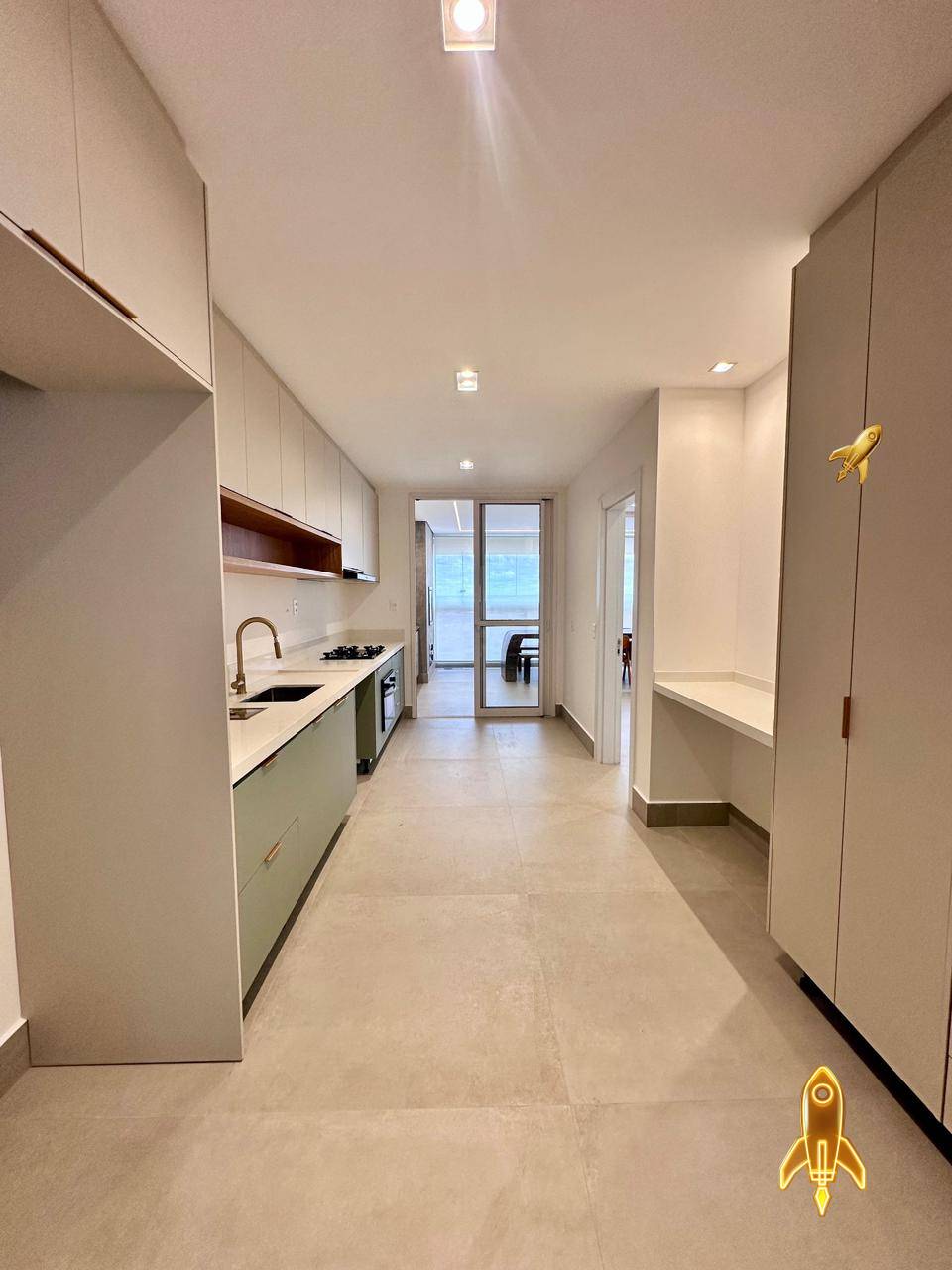 Apartamento, 3 quartos, 193 m² - Foto 13